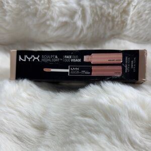 *FINAL PRICE* NYX Sculpt & Highlight Face Duo